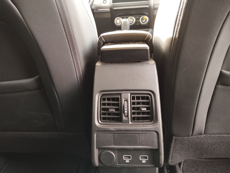 Renault Arkana Zen TCe 103kW140CV EDC mild hybrid foto 22