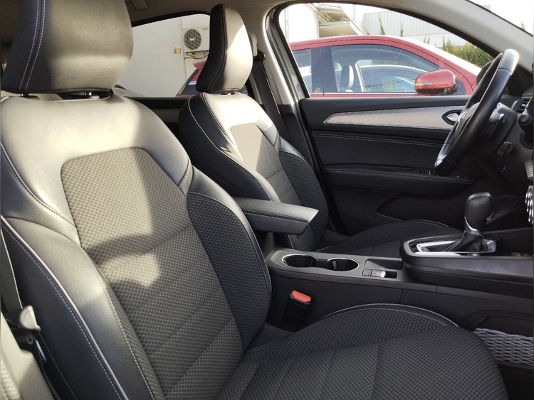 Renault Arkana Zen TCe 103kW140CV EDC mild hybrid foto 23