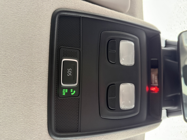 Renault Captur Equilibre TCe 90CV-GASOLINA- foto 28