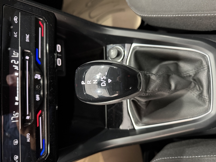 Volkswagen T-Cross Advance 1.0 TSI DSG AUTOMATICO foto 24