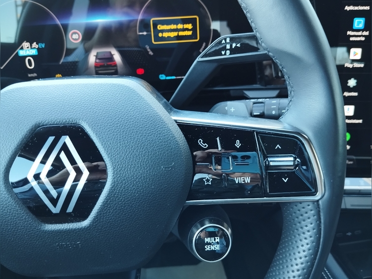 Renault Austral Techno ETech Full Hybrid 200cv foto 22
