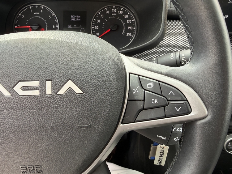 Dacia Sandero Expression ECOG 100cv. foto 18