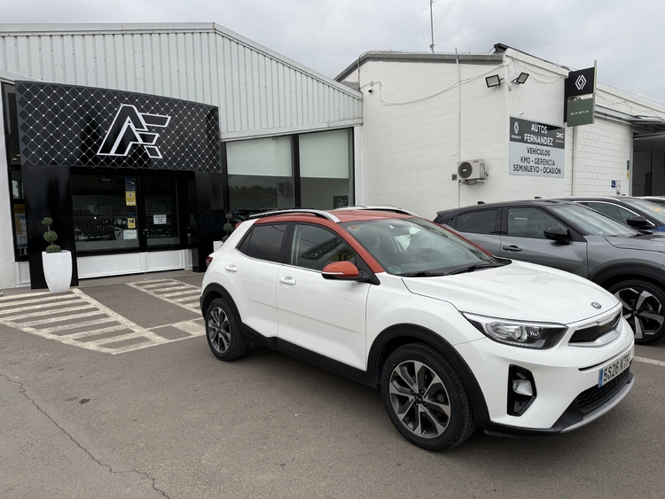Kia Stonic 1.0 TGDi Drive 100cv. GASOLINA foto 2