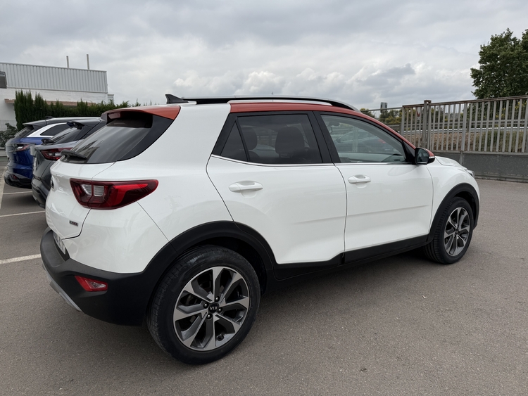 Kia Stonic 1.0 TGDi Drive 100cv. GASOLINA foto 5