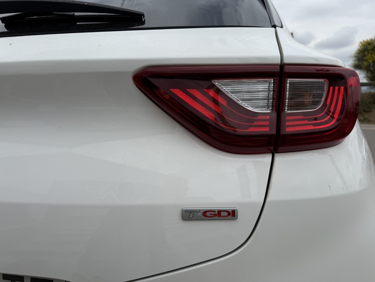 Kia Stonic 1.0 TGDi Drive 100cv. GASOLINA foto 9