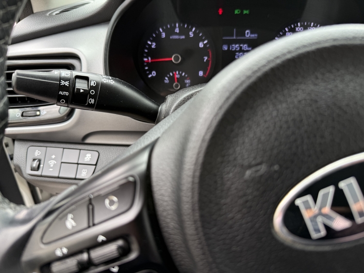 Kia Stonic 1.0 TGDi Drive 100cv. GASOLINA foto 25