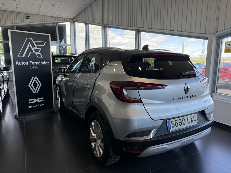 Renault Captur Zen ETECH Hibrido 145 cv. foto 5