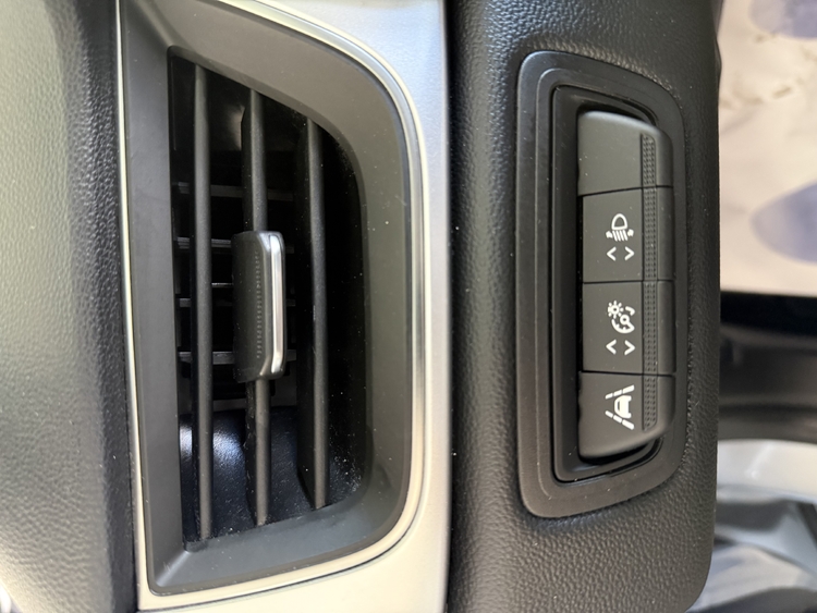 Renault Captur Zen ETECH Hibrido 145 cv. foto 22