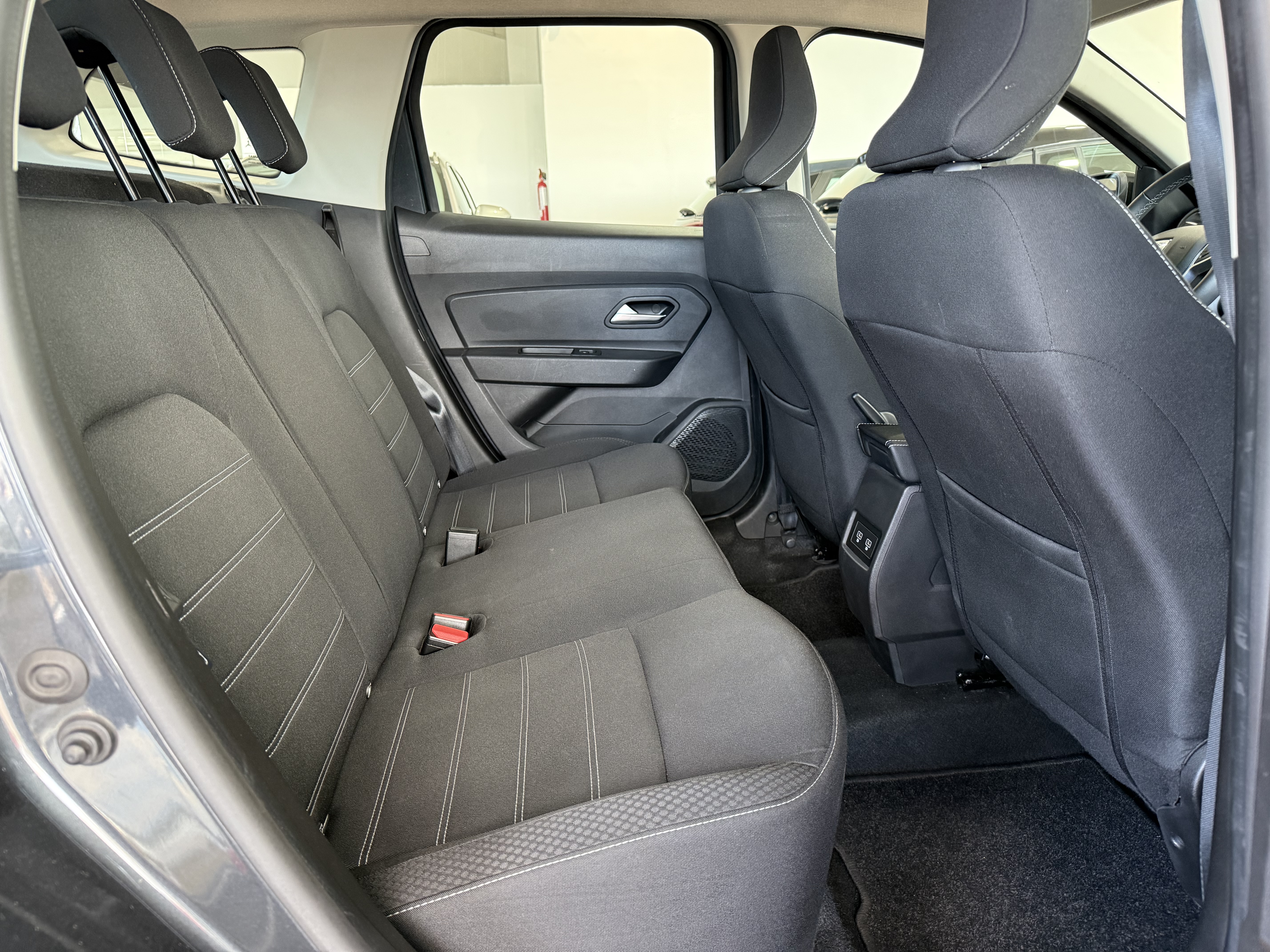 Dacia Duster Expression TCE 74kW100CV ECOG 4X2 foto 27