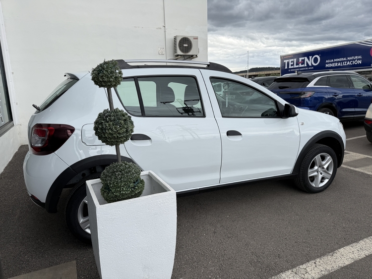 Dacia Sandero Stepway TCE 90cv GASOLINA foto 6