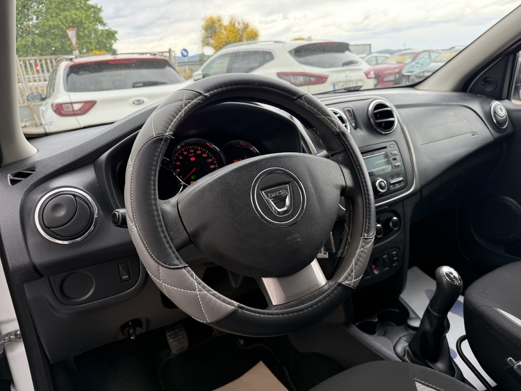 Dacia Sandero Stepway TCE 90cv GASOLINA foto 15