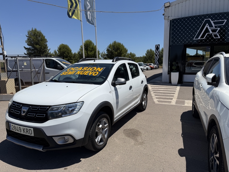 Dacia Sandero Stepway  Stepway Comfort TCE 90CV. GASOLINA foto 4