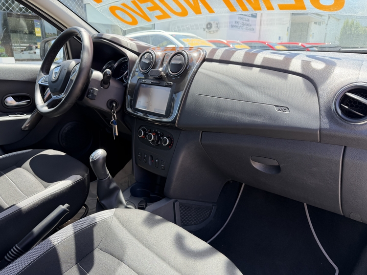 Dacia Sandero Stepway  Stepway Comfort TCE 90CV. GASOLINA foto 22