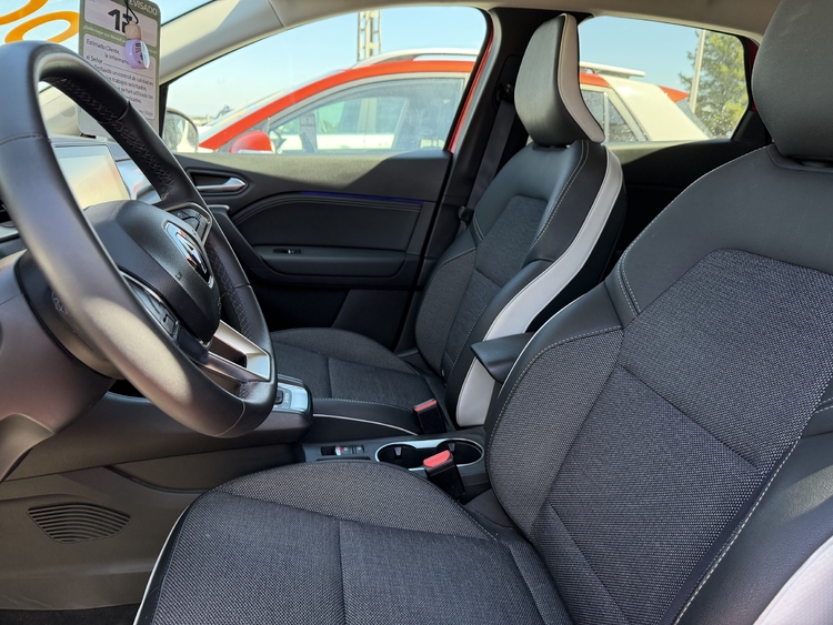 Renault Captur ETech full hybr.105kW145 cv. foto 10