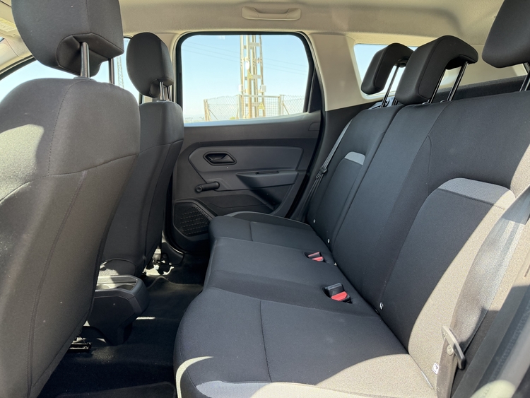 Dacia Duster EssentIAL Blue dCi 4X2 - 115cv. foto 11