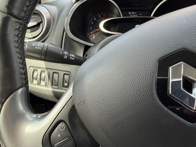 Renault Clio Limited Energy TCe - 90 cv-GASOLINA foto 24