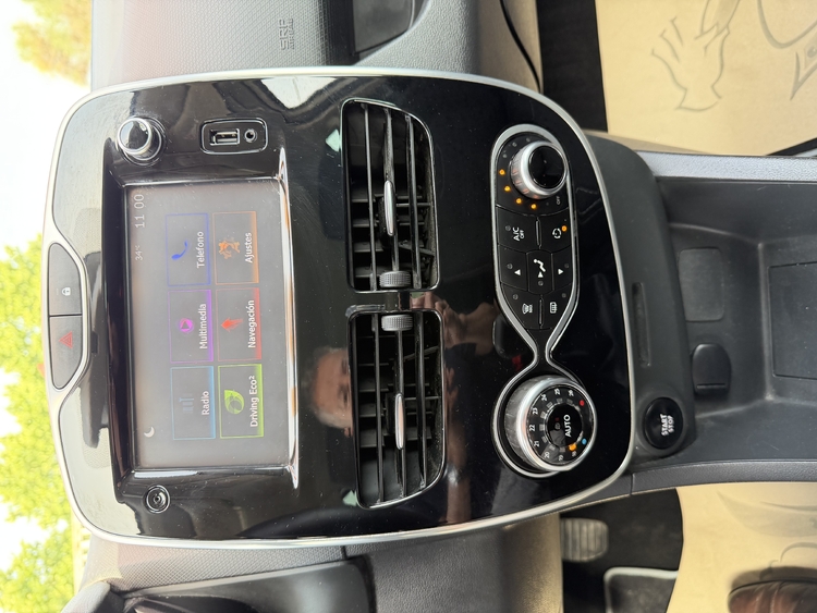 Renault Clio Limited Energy TCe - 90 cv-GASOLINA foto 26