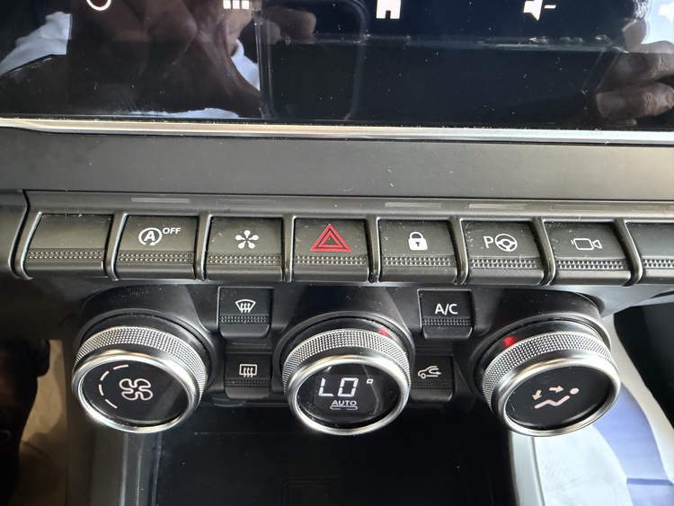 Renault Arkana Techno TCe 103kW140CV EDC mild hybrid foto 33