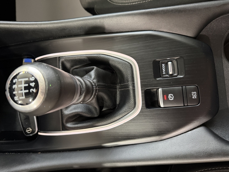Nissan Qashqai DIGT mHEV 4x2 N-CONNECTA 140cv-GASOLINA- foto 31