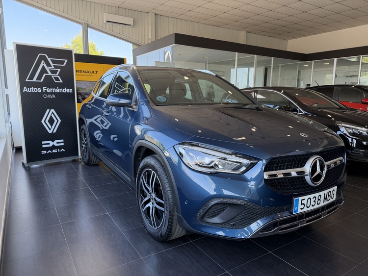 Mercedes Benz GLA 180 PROGRESIVE 136 cv. GASOLINA foto 2