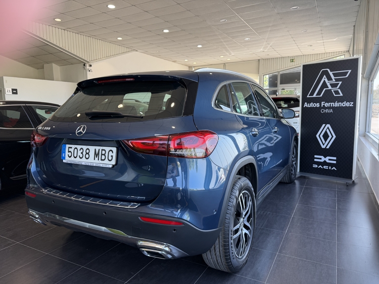 Mercedes Benz GLA 180 PROGRESIVE 136 cv. GASOLINA foto 5