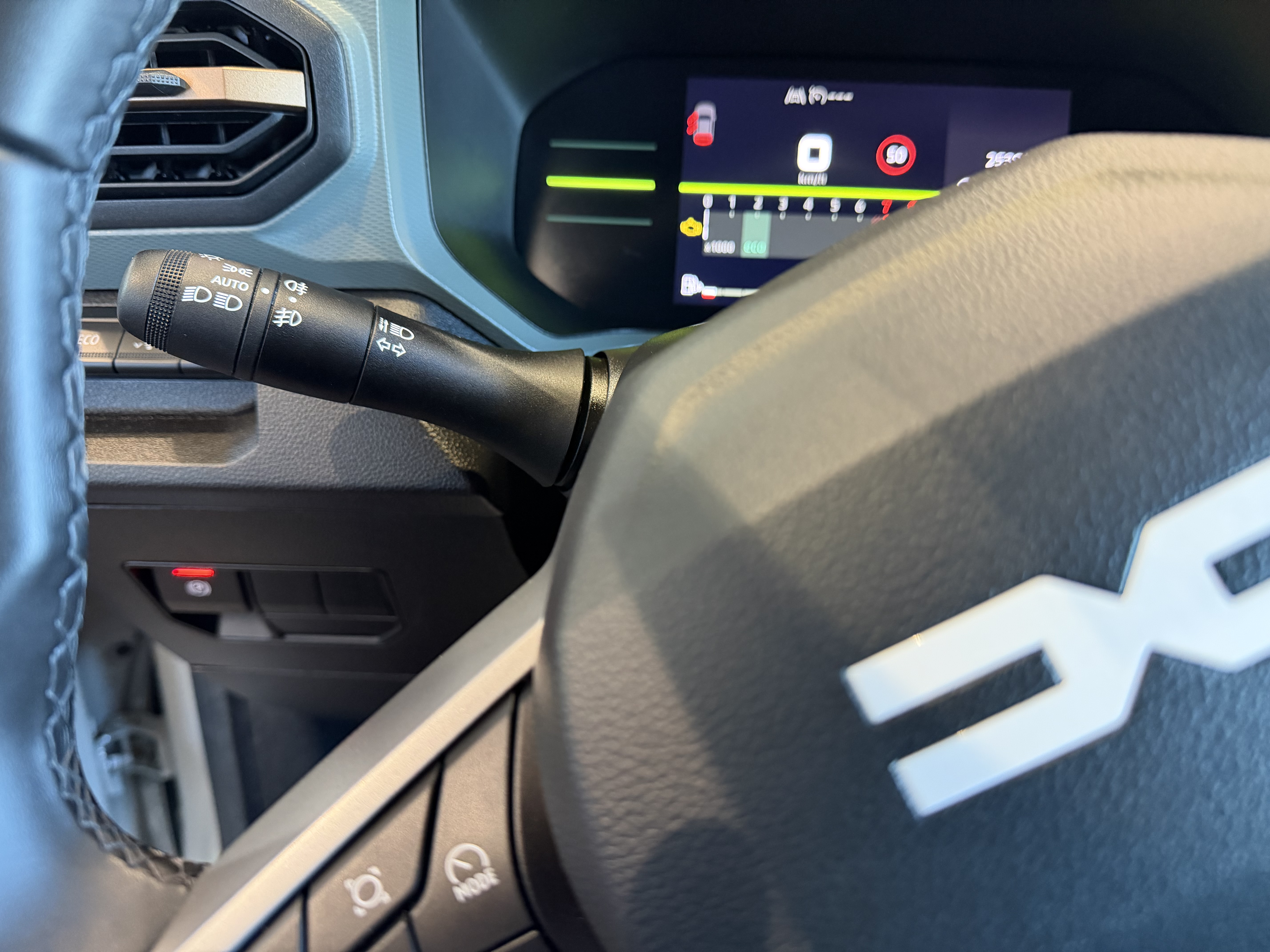 Dacia Duster Extreme TCE130 CV - 48v 4X2 foto 14