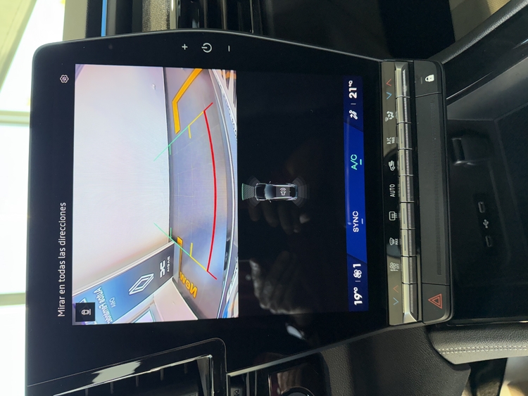 Renault Austral Techno ETech Full Hybrid 200cv. foto 33